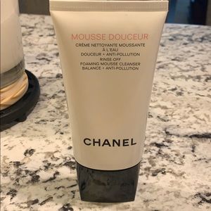 Chanel Cleanser